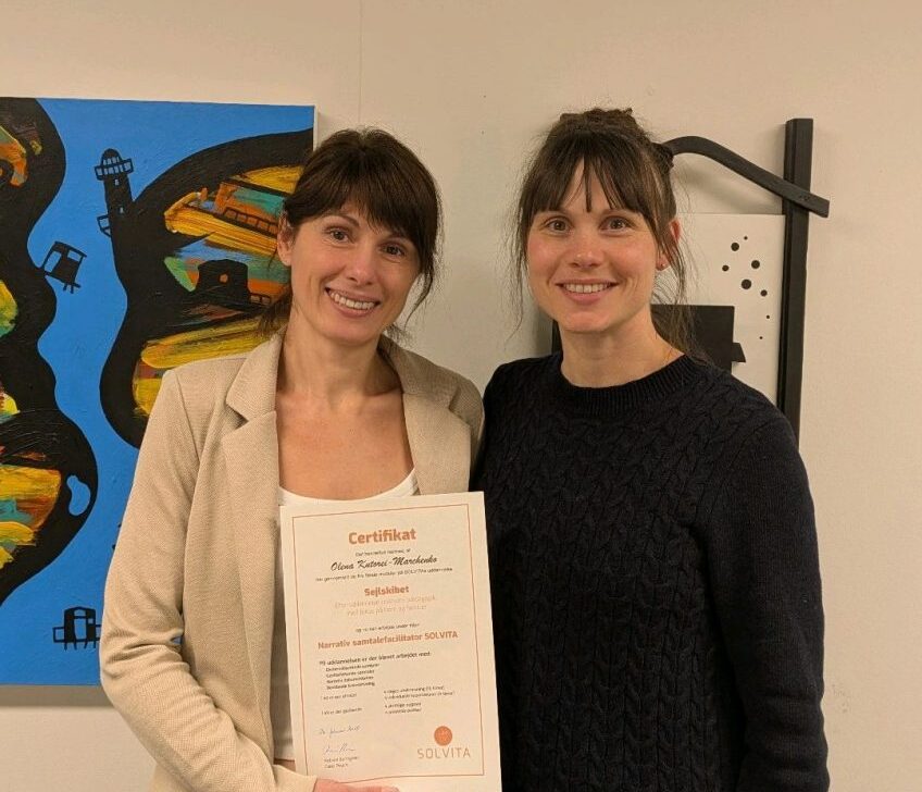 Olena og underviser Katrine